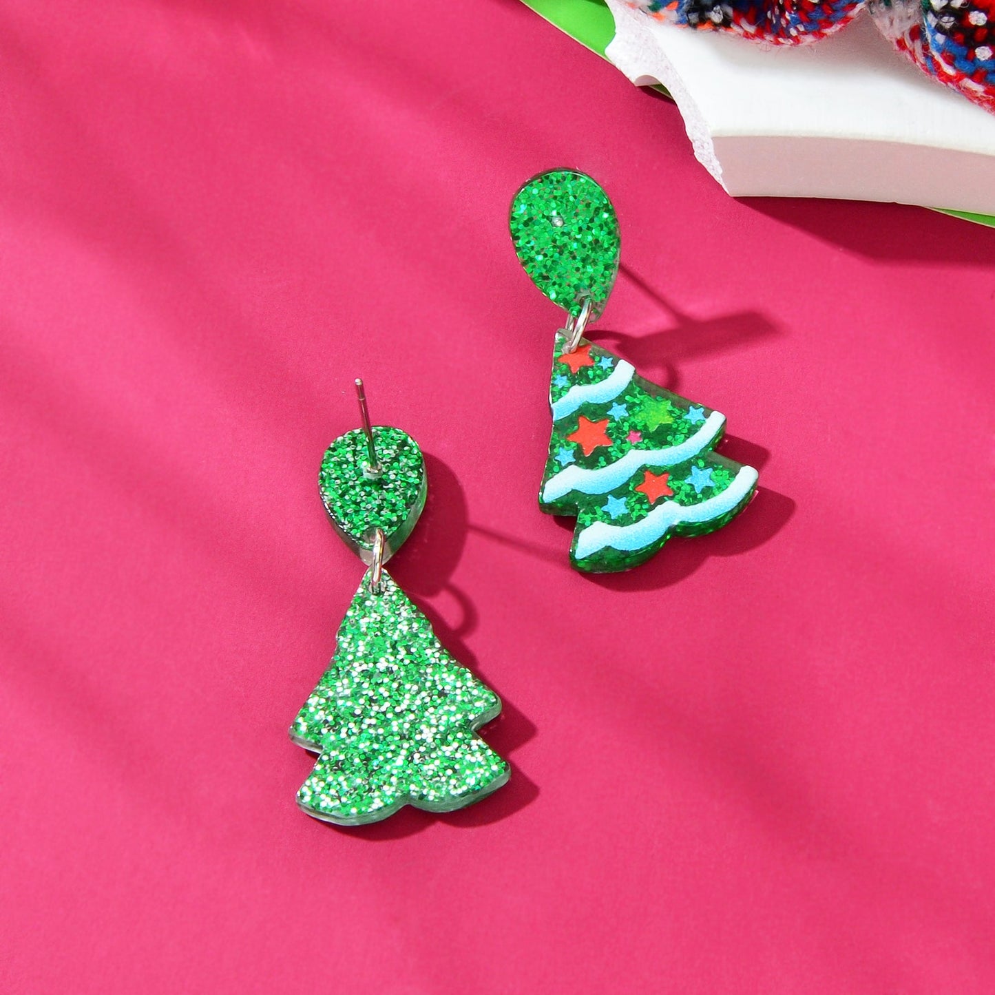 Sparkling Sequin Star Decor Christmas Tree Acrylic Dangle Earrings Jewelry