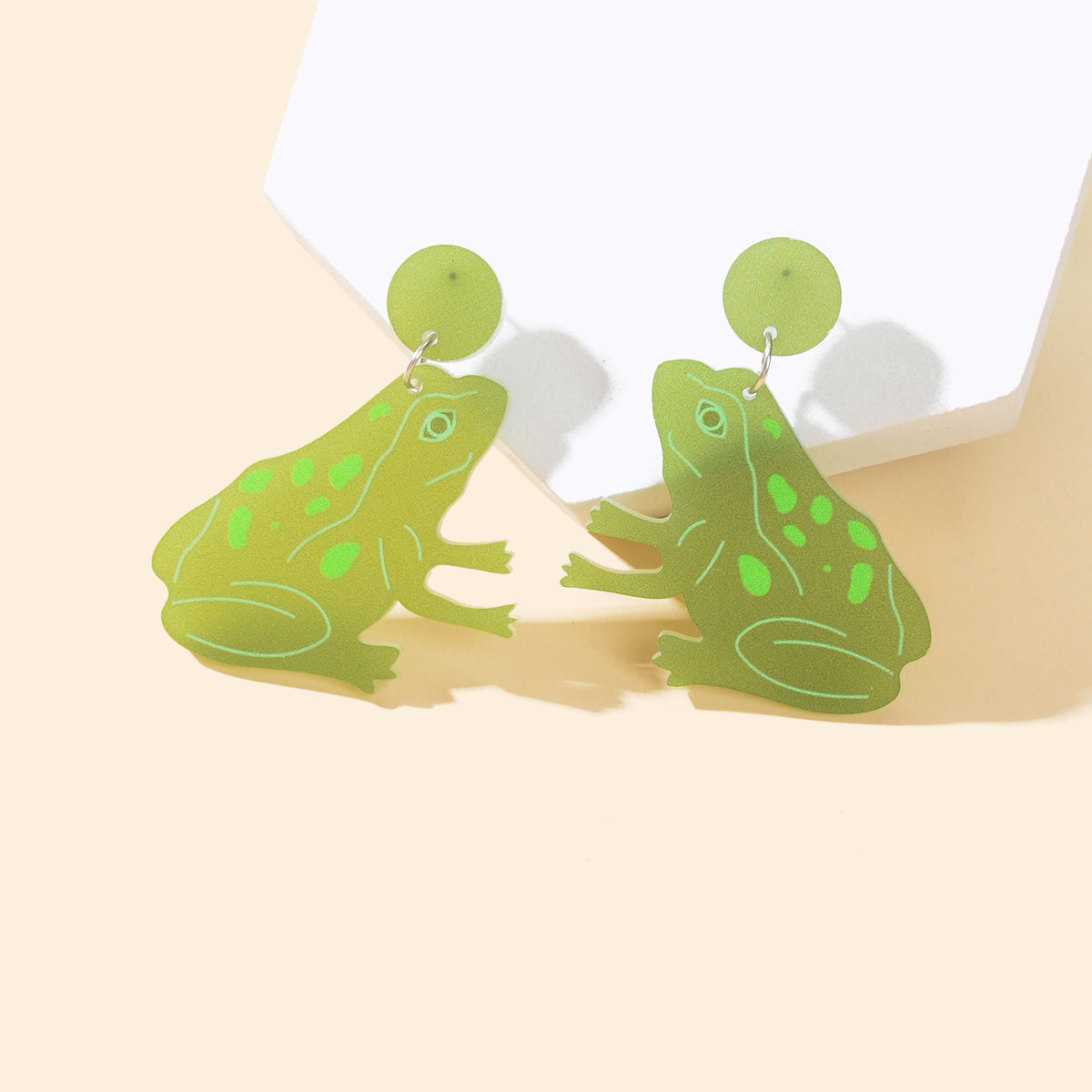 Y2k Style Green Acrylic Cute Frog Dangle Earrings Girls Personality Accessories