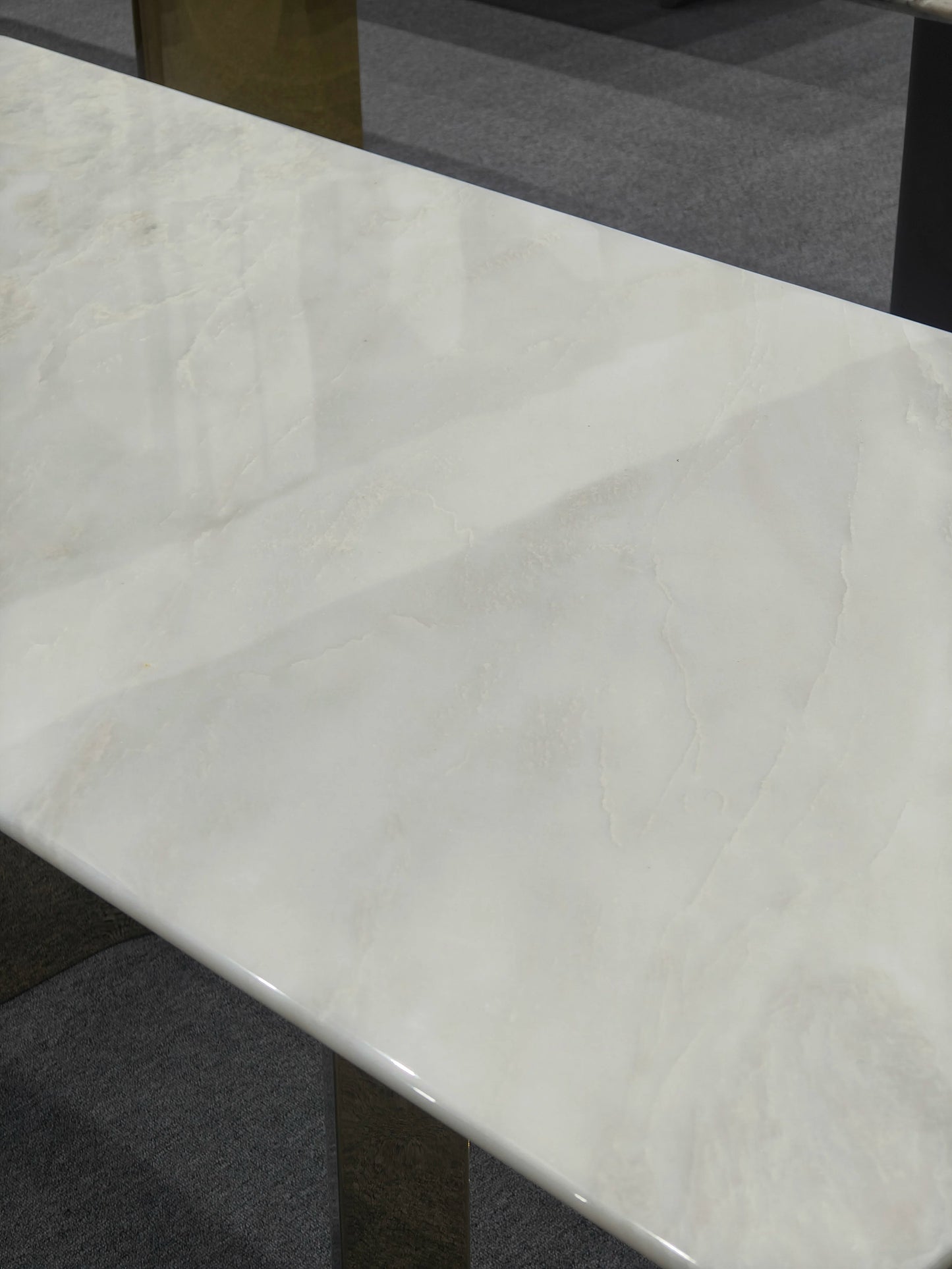 Milan White Marble Flat Stone Custom CE Modern Kitchen Decoration Platinum Kitchen Countertops