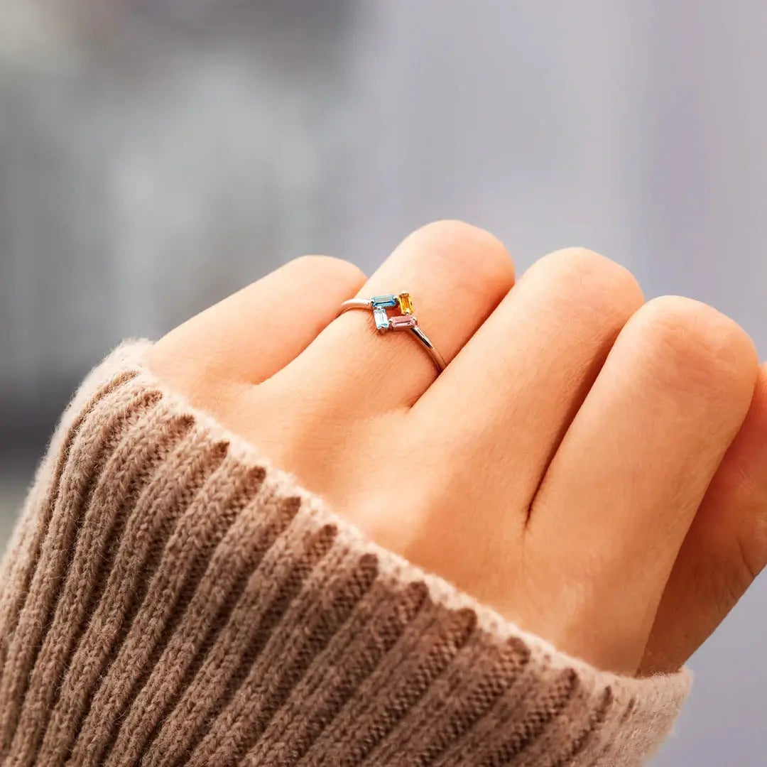 925 Rectangular Birthstone Ring Female Simple Fashion 3-6 Diamond Color Optional Customization